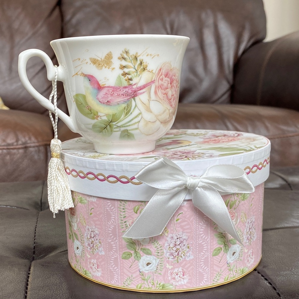 Floral Bird Teacup with Saucer and Gift Box